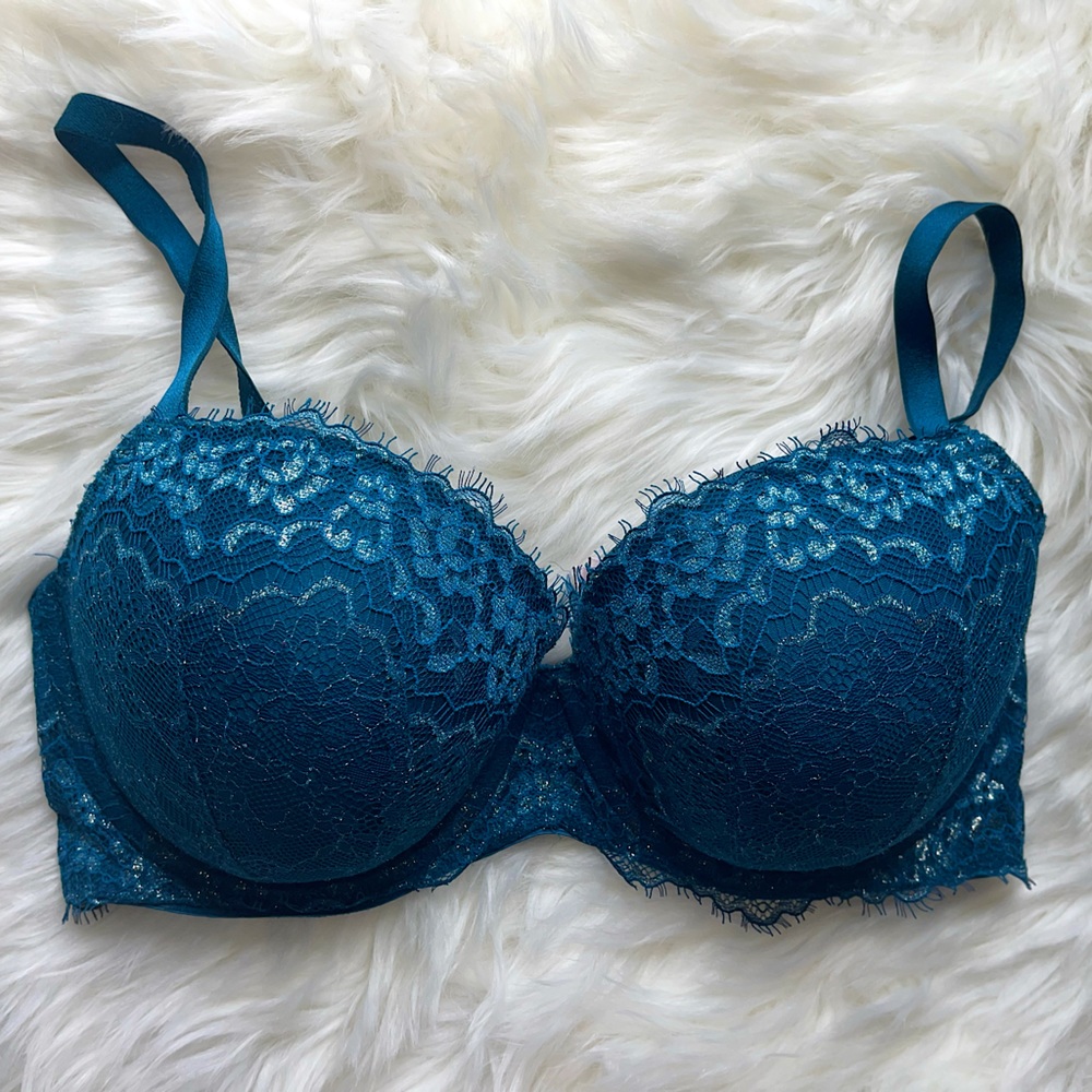 Teal Victorias Secret 32DDD bra